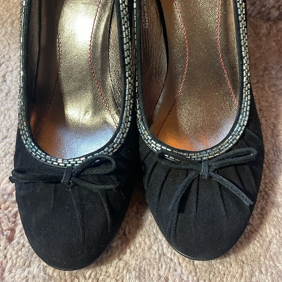Coach Black Suede Heels 7 B - Picture 4 of 8